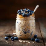 Overnight oats calories with milk in a mason jar